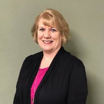 Lora Web pic Hendo insurance agency in murphy, nc